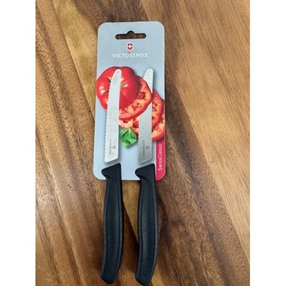 Victorinox SwissClassic Paring Knife Set 2pc Black Serrated Round Tip Swiss Made